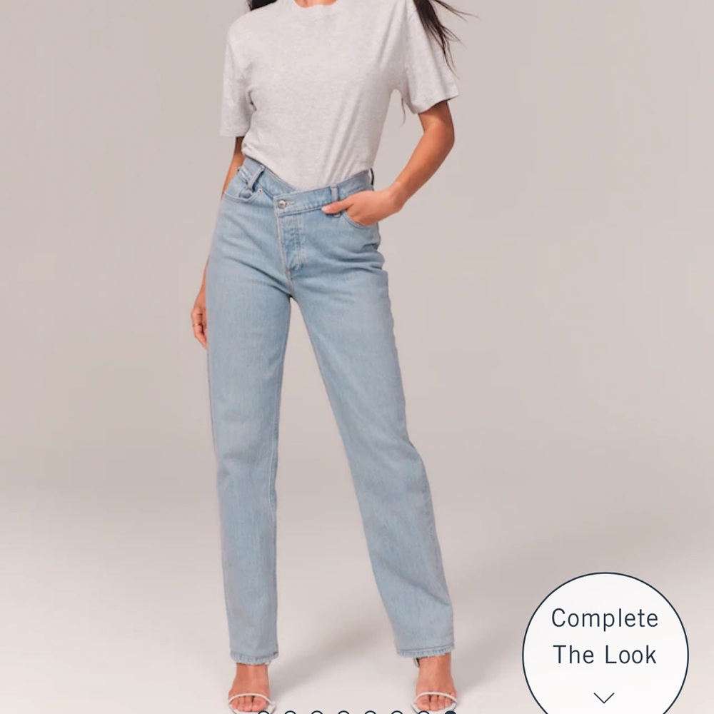 Abercrombie and Fitch High Rise Dad Jean Light Wash
